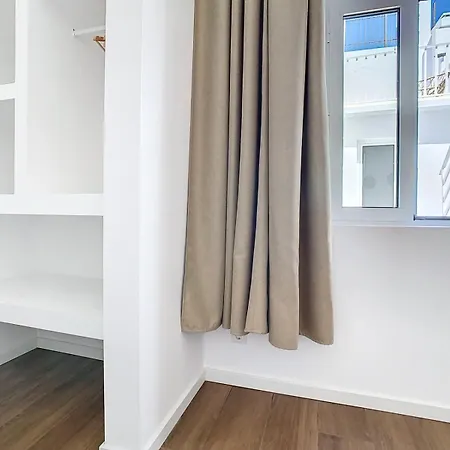 ベッド・アンド・ブレックファスト Casa Noava *