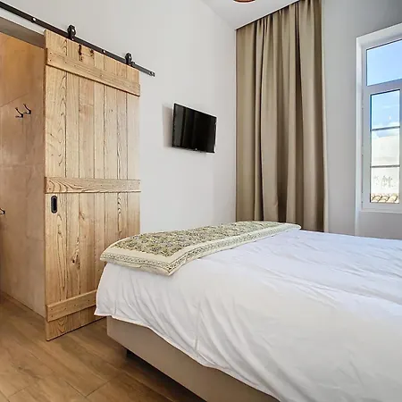 Casa Noava 4*