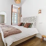 Casa Noava ベッド・アンド・ブレックファスト ローレ